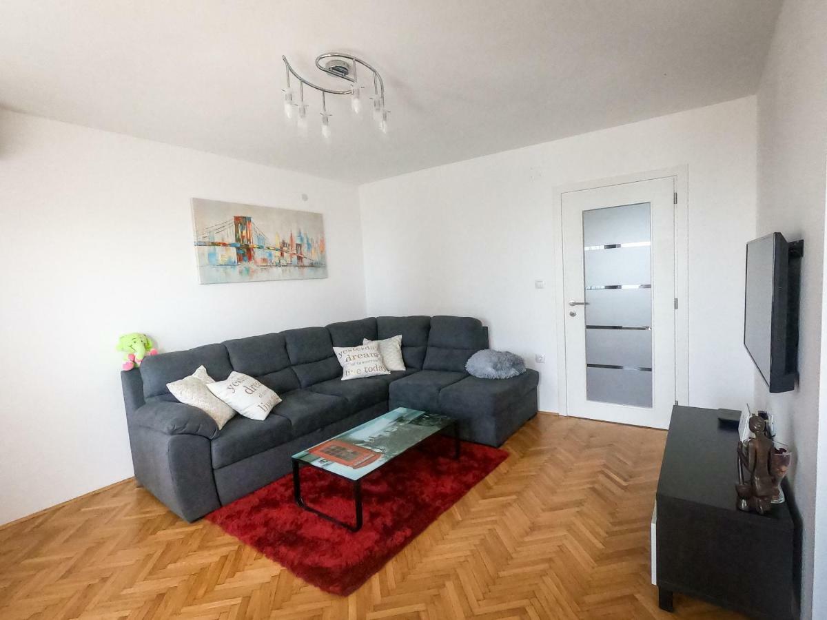 Danijela Apartment Rijeka Bagian luar foto